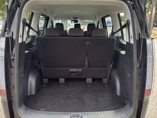 HYUNDAI Staria usata, con Controllo automatico clima