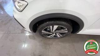 VOLKSWAGEN T-Roc usata, con Controllo automatico clima