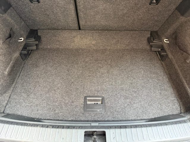 SEAT Arona usata, con Lettore CD