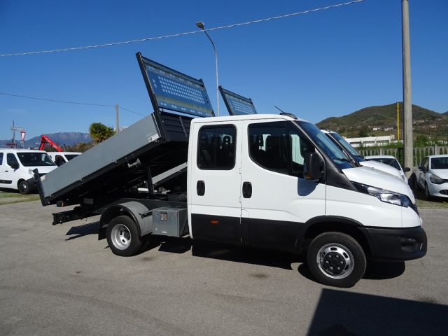 IVECO Daily usata, con Airbag Passeggero