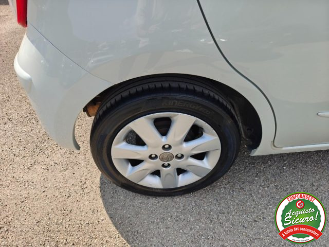 NISSAN Micra usata, con Sedile posteriore sdoppiato