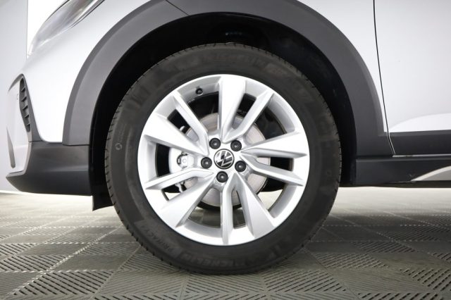 VOLKSWAGEN Taigo usata 8