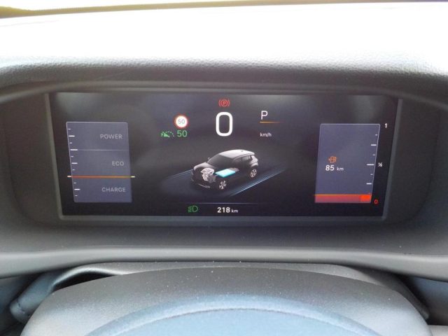 JEEP Avenger usata, con Touch screen