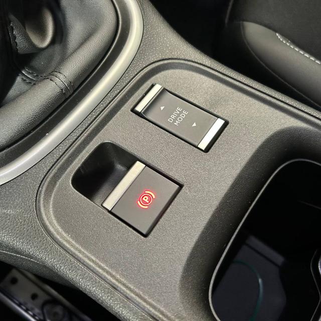 JEEP Avenger usata, con Fari LED