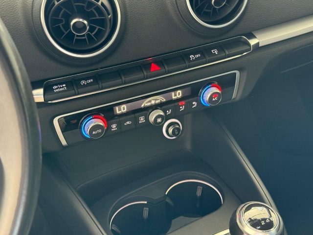 AUDI A3 usata, con Specchietti laterali elettrici