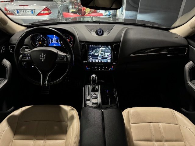 MASERATI Levante usata, con Chiusura centralizzata