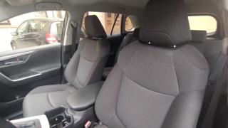 TOYOTA RAV 4 MY23 usata, con Park Distance Control