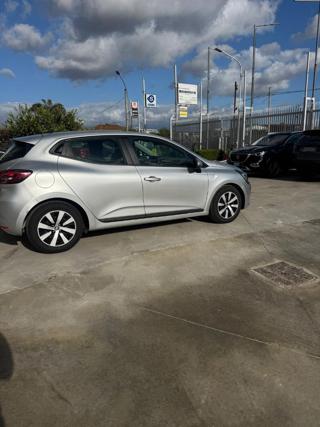 RENAULT Clio usata, con Autoradio