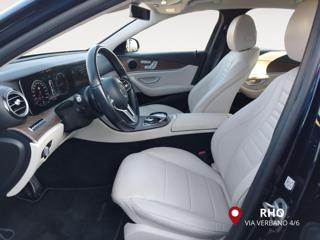 MERCEDES-BENZ E 220 usata, con Controllo trazione