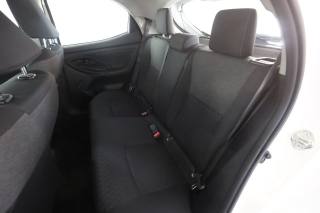 TOYOTA Yaris usata 3