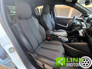 PEUGEOT 208 usata, con Controllo automatico clima