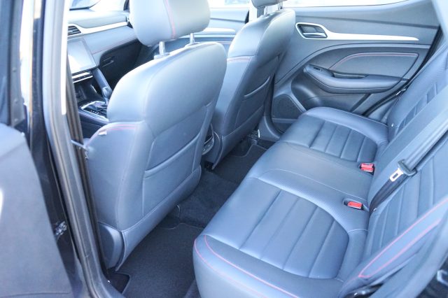 MG ZS usata, con Sedile posteriore sdoppiato