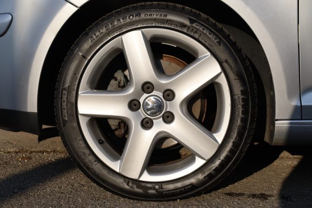 VOLKSWAGEN Golf Plus usata 87