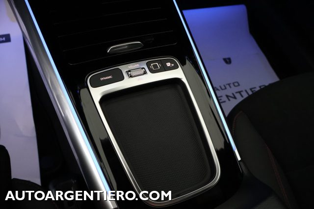 MERCEDES-BENZ GLA 180 usata, con Interni in pelle
