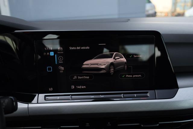 VOLKSWAGEN Golf usata, con Specchietti laterali elettrici