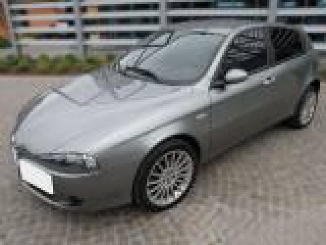 ALFA ROMEO 147 usata, con Chiusura centralizzata