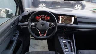 VOLKSWAGEN Golf usata, con Autoradio