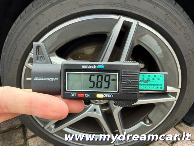 MERCEDES-BENZ B 180 usata, con Frenata d