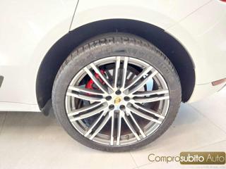 PORSCHE Macan usata 42