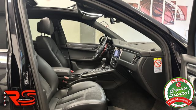 PORSCHE Macan usata, con Tettuccio apribile