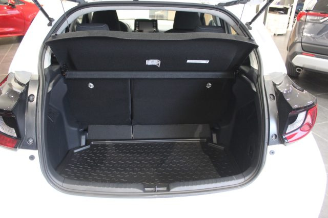 TOYOTA Yaris usata, con Controllo elettronico della corsia