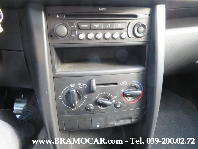 PEUGEOT 207 usata, con Isofix