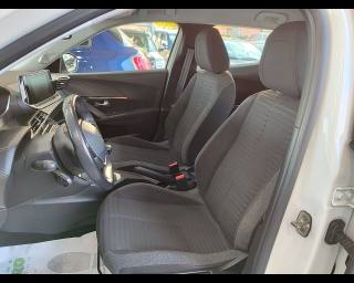 PEUGEOT 2008 usata, con Servosterzo