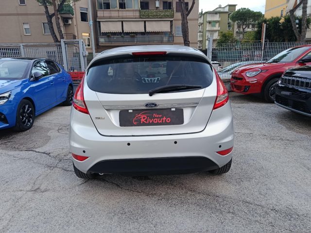 FORD Fiesta usata, con Alzacristalli elettrici