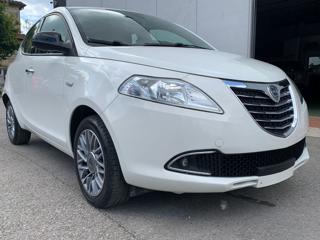 LANCIA Ypsilon usata, con Airbag