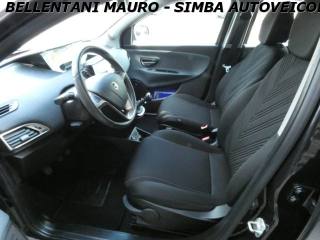 LANCIA Ypsilon usata, con Autoradio digitale