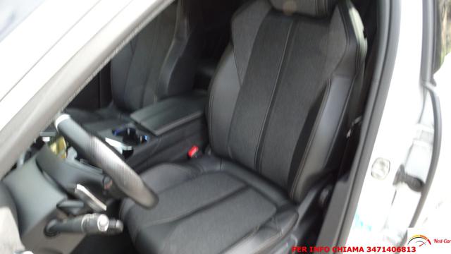 PEUGEOT 5008 usata, con Climatizzatore
