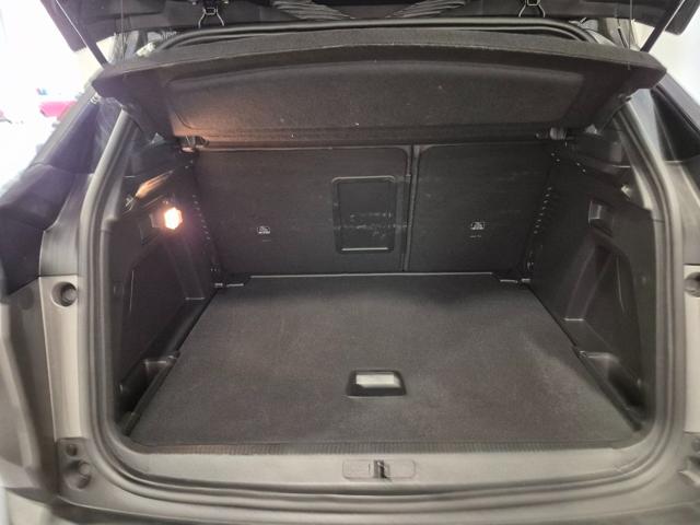 PEUGEOT 3008 usata, con Sistema di navigazione