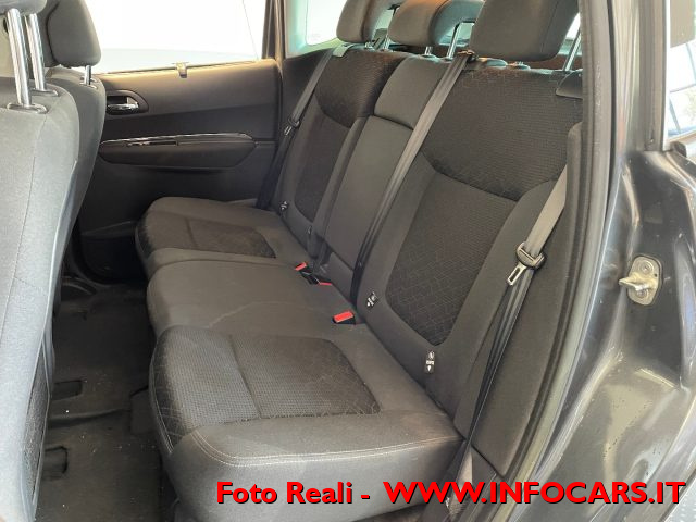 PEUGEOT 3008 usata, con Autoradio