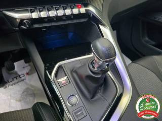 PEUGEOT 3008 usata, con Touch screen