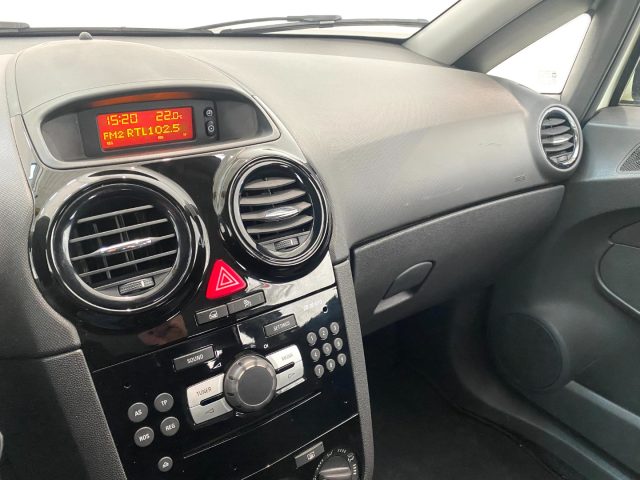 OPEL Corsa usata, con Controllo trazione