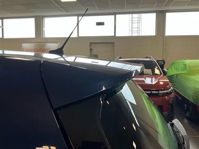 OPEL Crossland X usata 24
