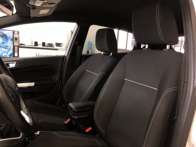 FORD Fiesta usata, con Servosterzo