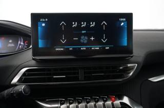 PEUGEOT 3008 usata, con Sedile posteriore sdoppiato