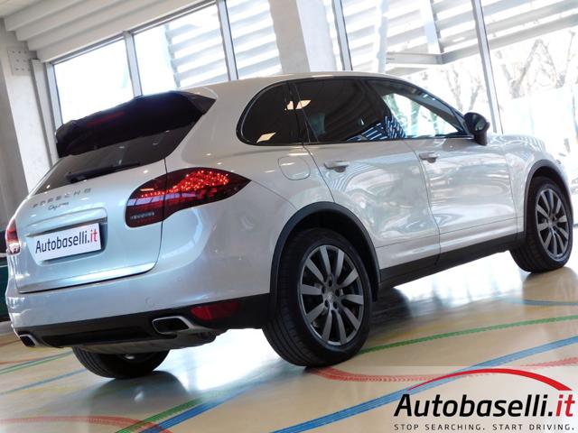 PORSCHE Cayenne usata, con Vivavoce