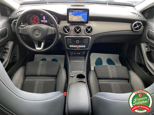 MERCEDES-BENZ GLA 200 usata, con Chiusura centralizzata