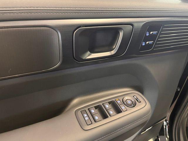 HYUNDAI Santa Fe usata, con Controllo trazione