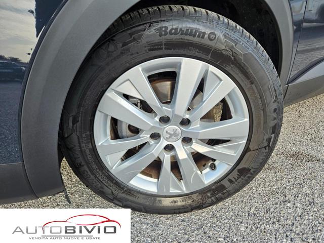 PEUGEOT 3008 usata, con Airbag laterali