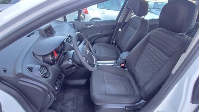 OPEL Meriva usata, con Climatizzatore