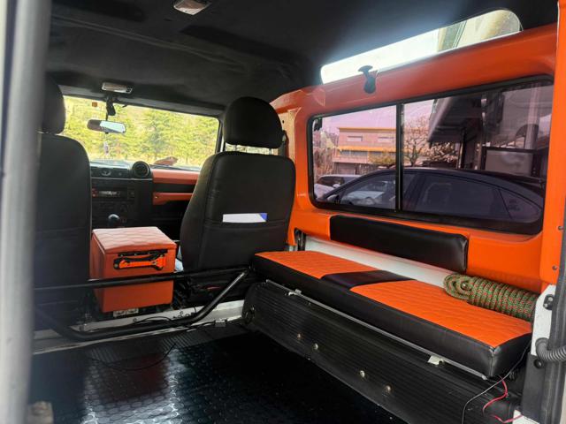 LAND ROVER Defender usata 14