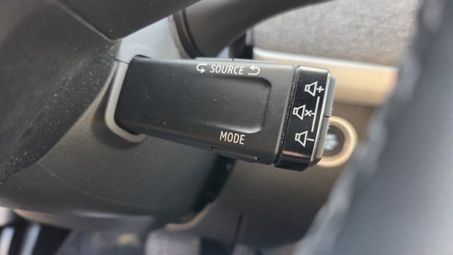 RENAULT ZOE usata, con Riconoscimento dei segnali stradali