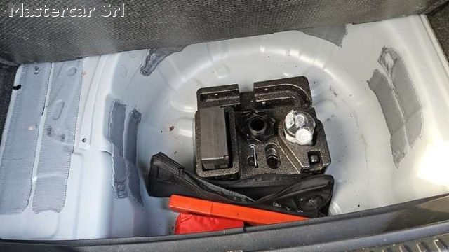 SEAT Arona usata, con Chiusura centralizzata