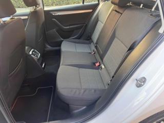 SKODA Octavia usata, con Sedile posteriore sdoppiato