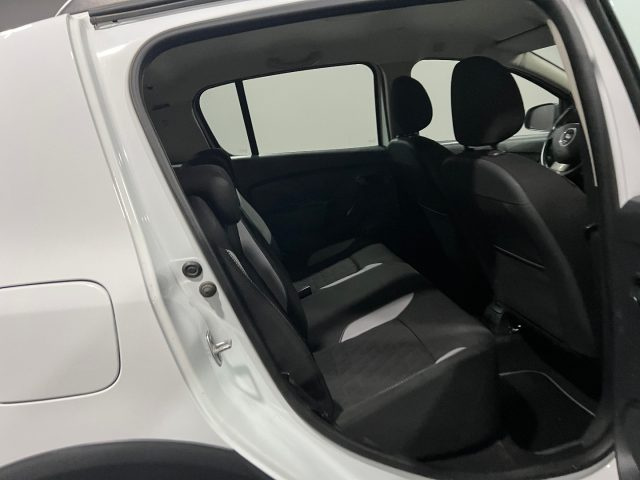DACIA Sandero usata, con Controllo trazione