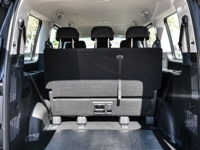 HYUNDAI Staria usata, con ESP