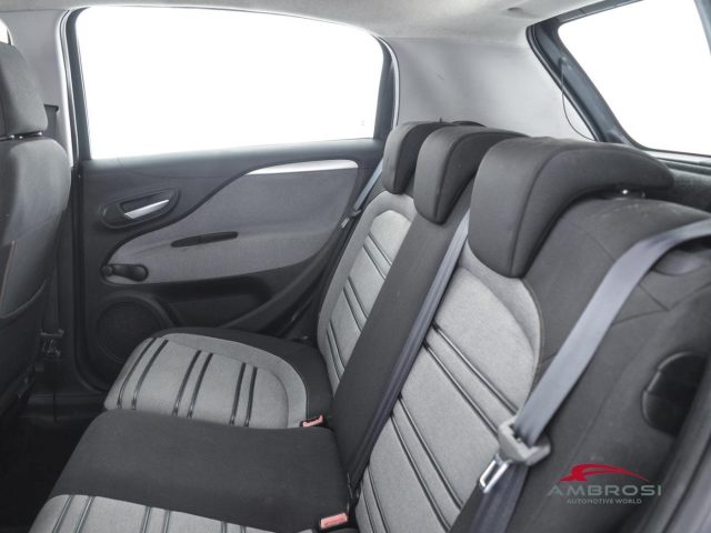 FIAT Punto usata 9